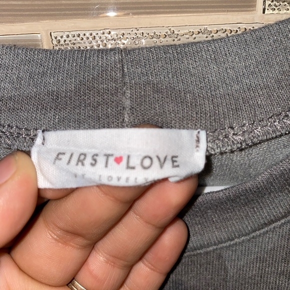 Camo Top - Picture 2 of 3